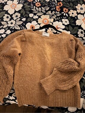 Old Navy Brown Tan Knit Puff-Sleeve Sweater